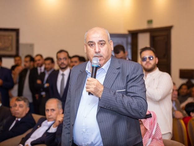 Madar Al-Saa Images 0.17075185477875265