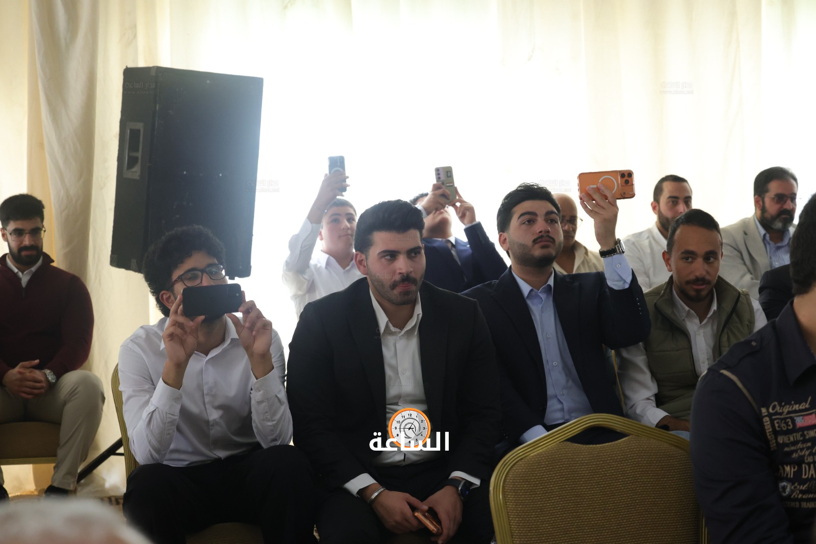 Madar Al-Saa Images 0.5117334043808667