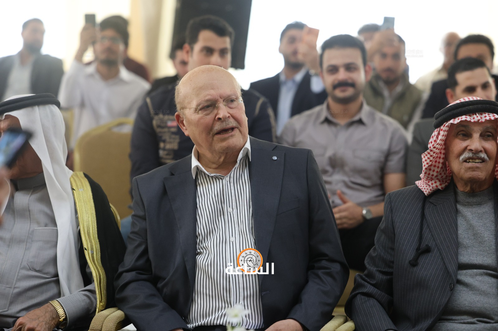 Madar Al-Saa Images 0.6138442495307873