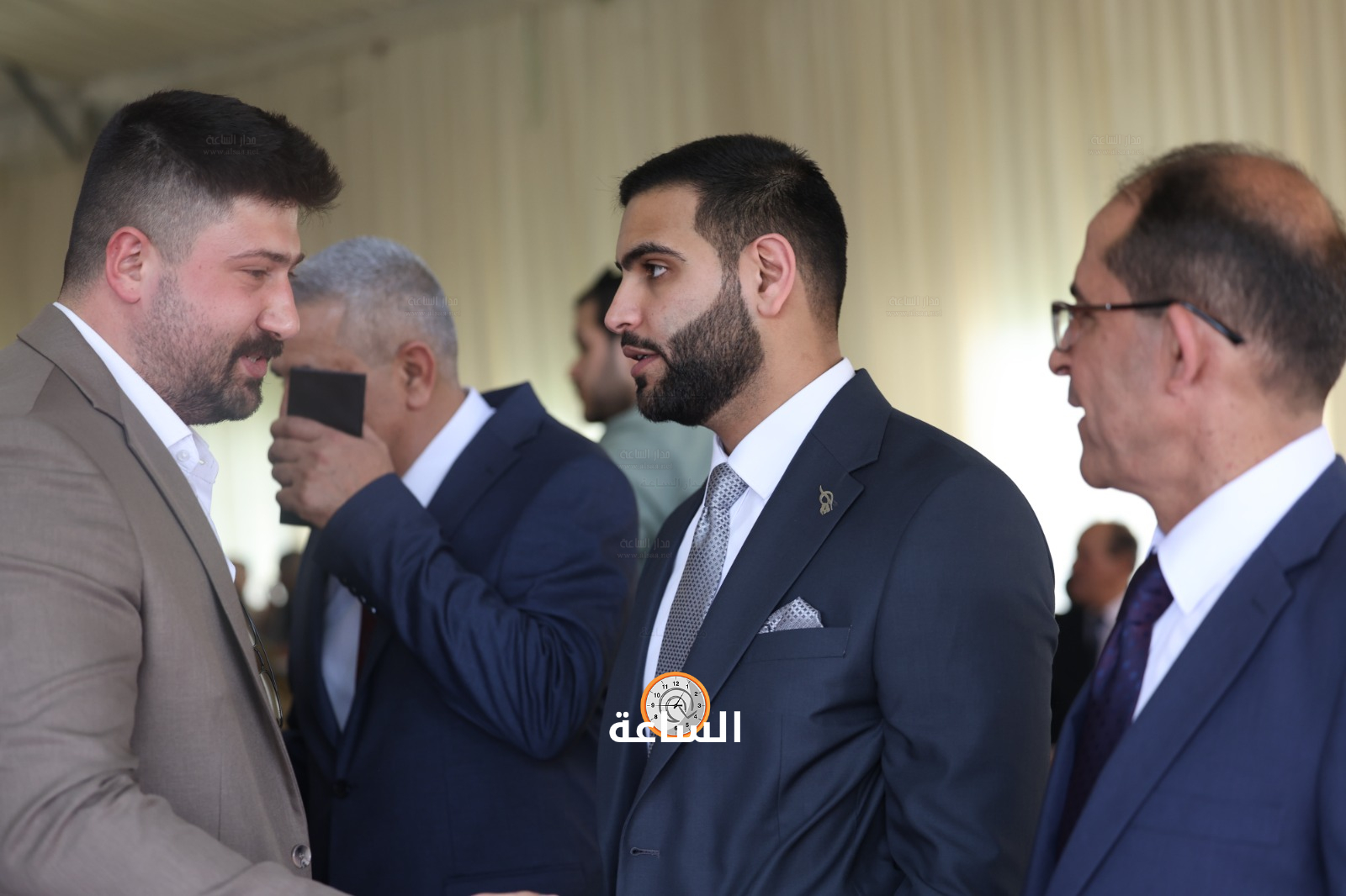 Madar Al-Saa Images 0.7173904076003693