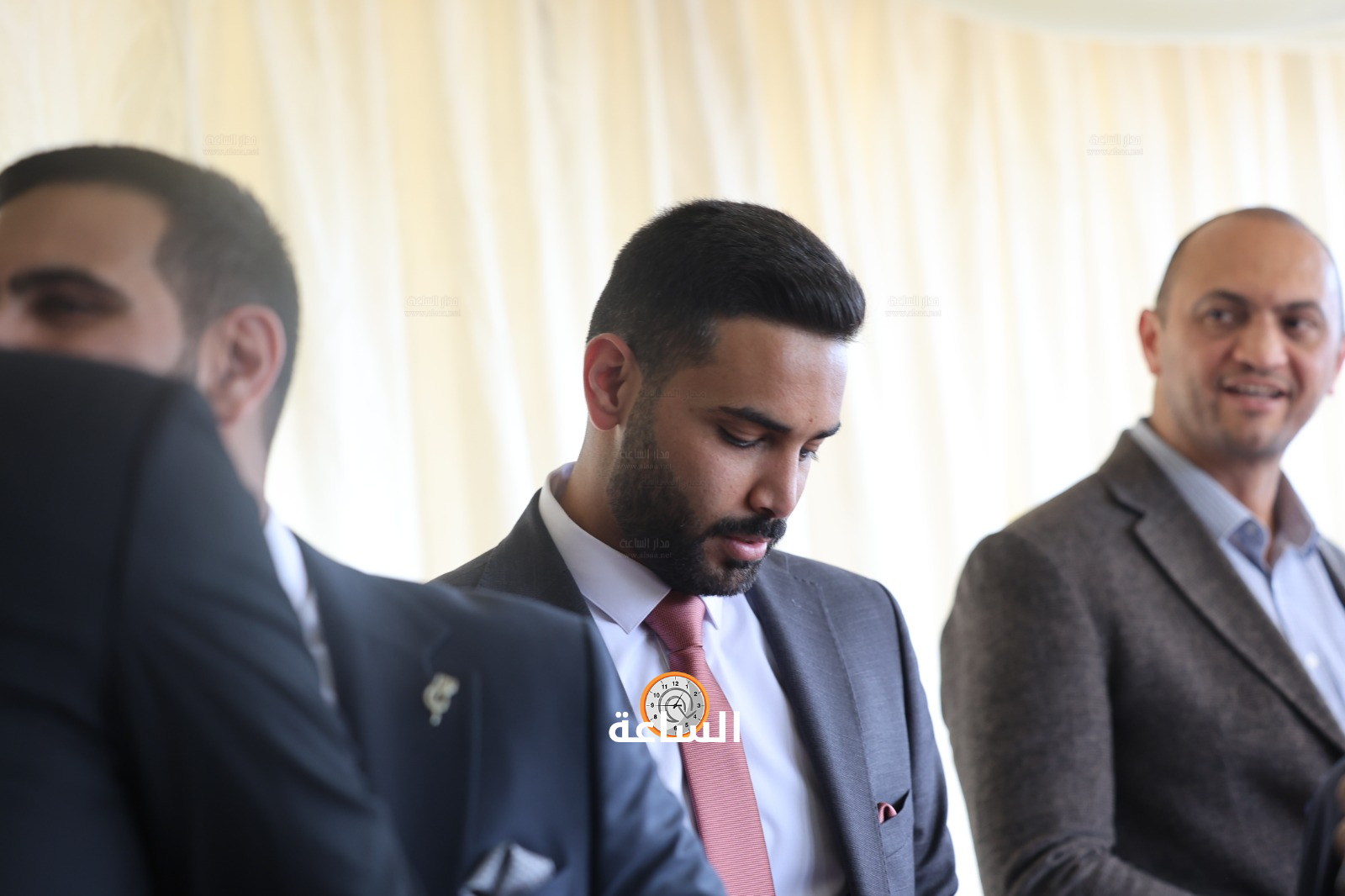 Madar Al-Saa Images 0.5808425139899428