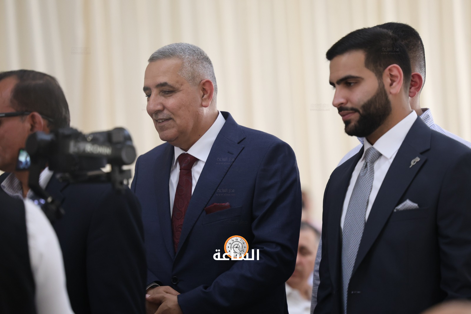 Madar Al-Saa Images 0.9051919937789621