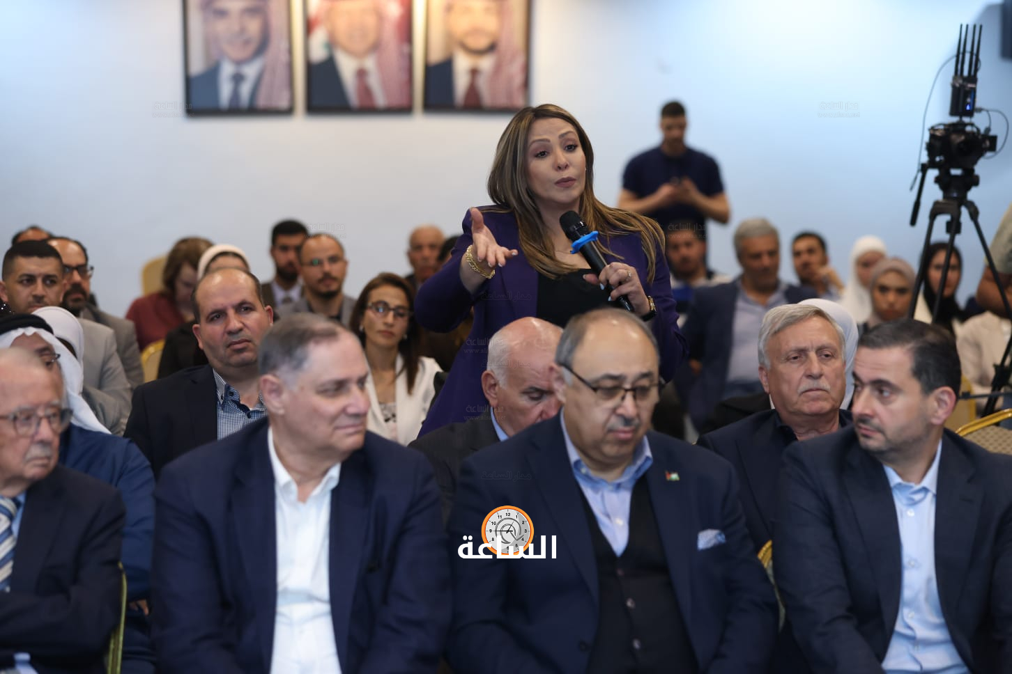 Madar Al-Saa Images 0.38120135691500145