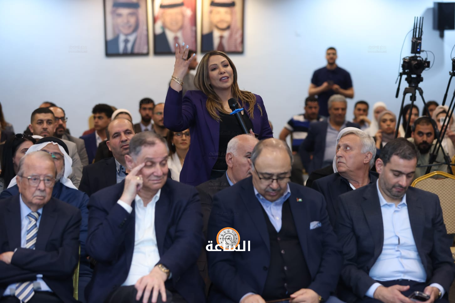 Madar Al-Saa Images 0.44033315018623176