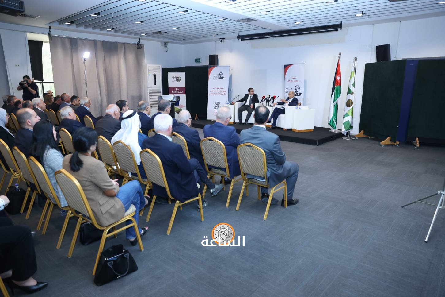 Madar Al-Saa Images 0.7641311479271519