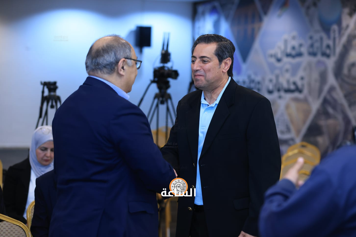 Madar Al-Saa Images 0.9532319014841126