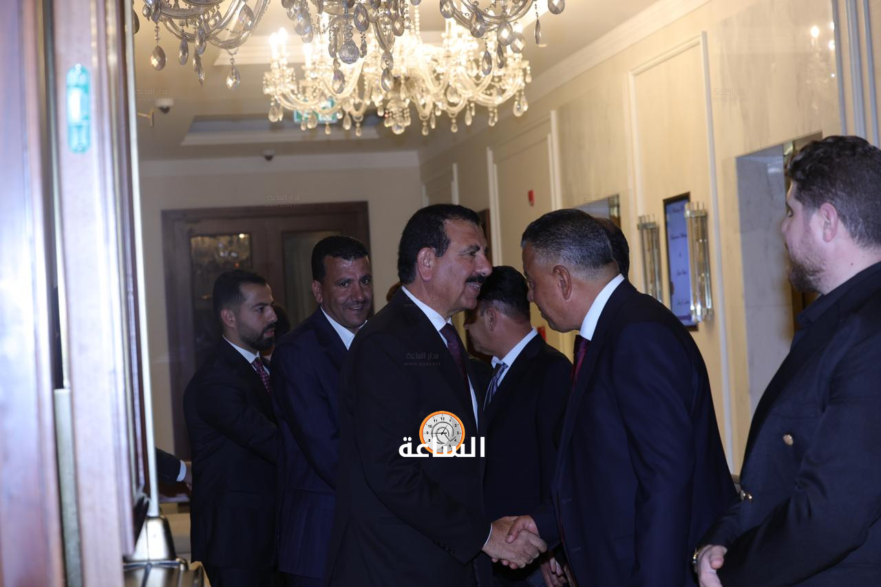 Madar Al-Saa Images 0.9109642299479266