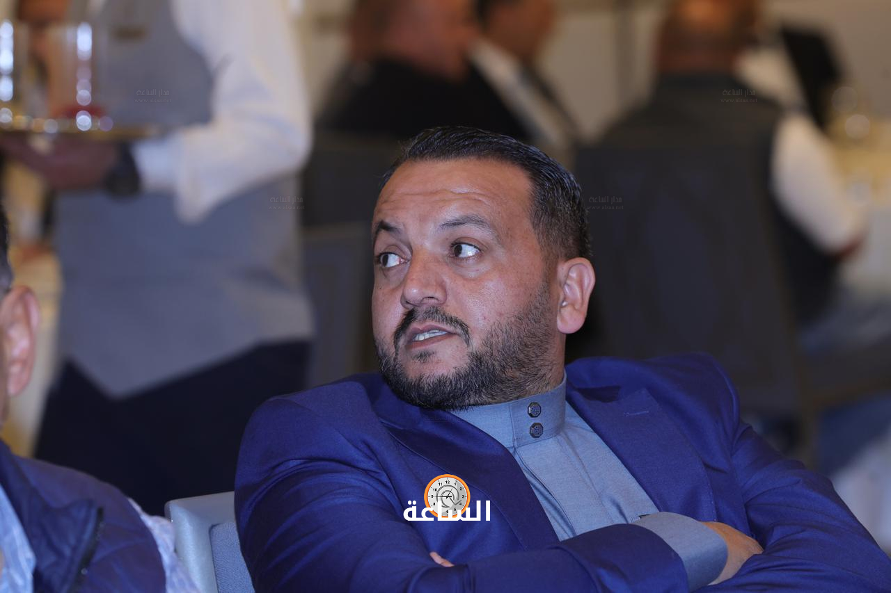 Madar Al-Saa Images 0.42482646237662547