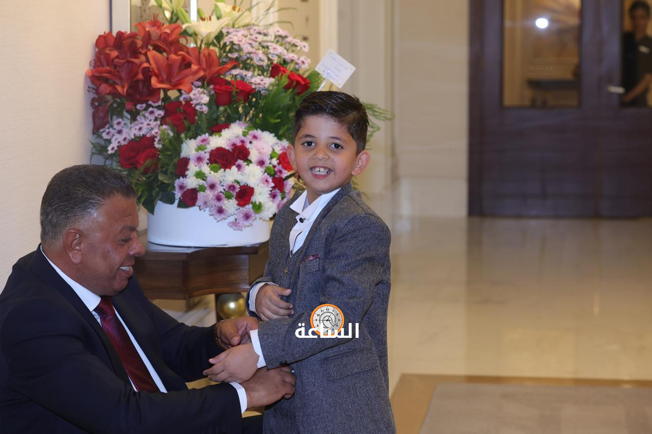 Madar Al-Saa Images 0.06089938132600592