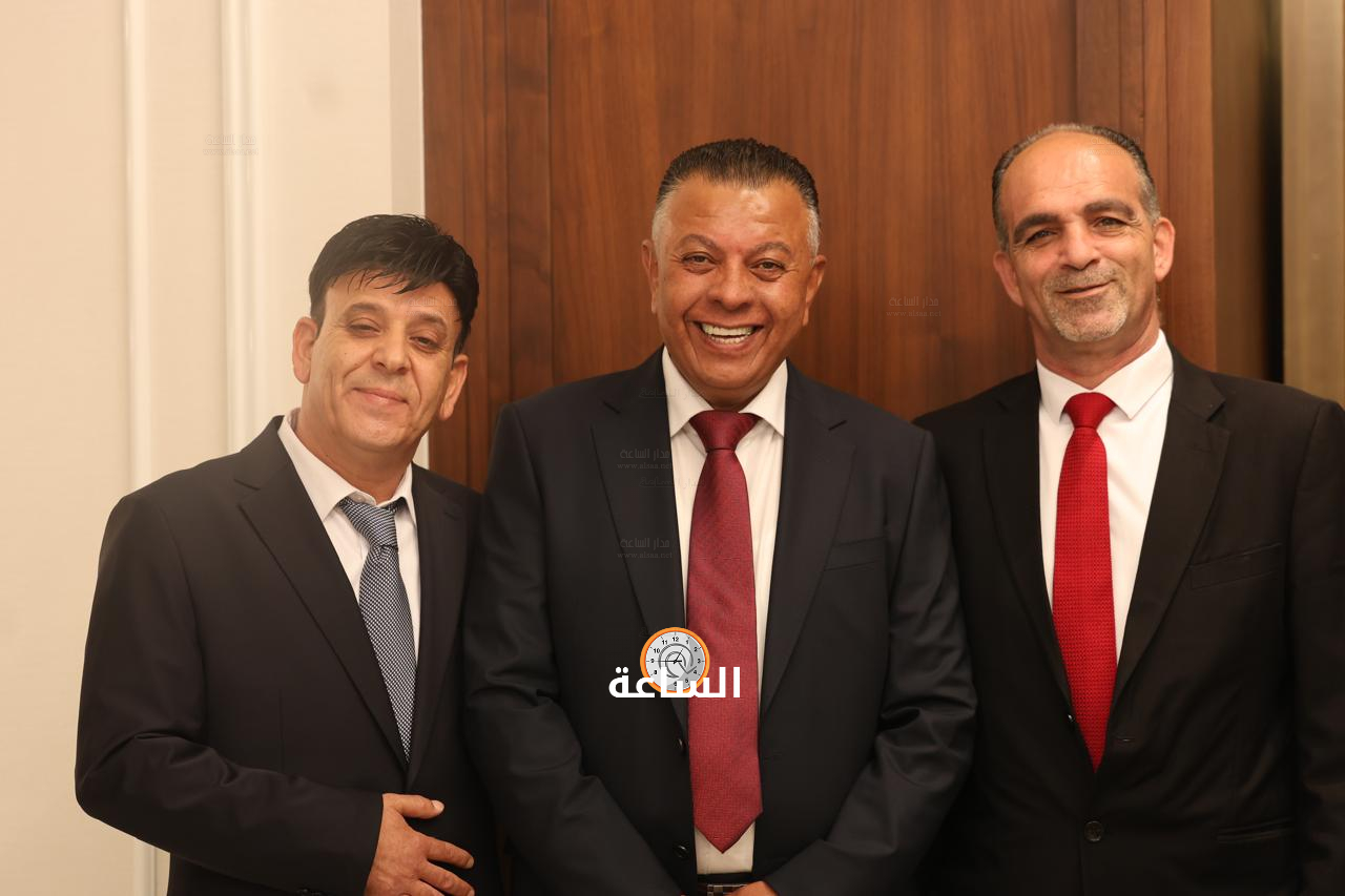 Madar Al-Saa Images 0.917986778225089