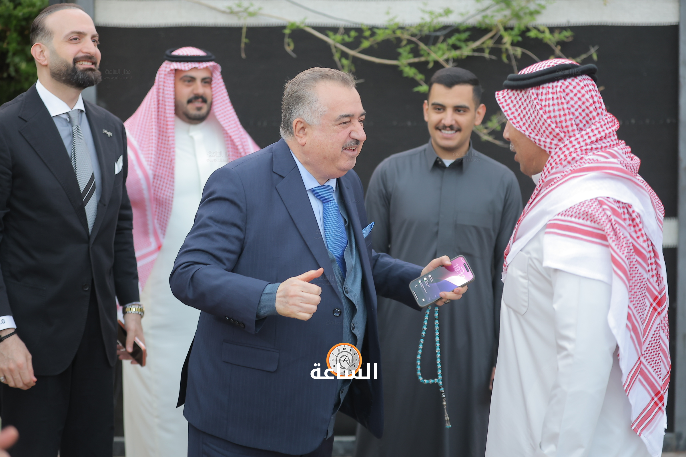 Madar Al-Saa Images 0.1751353311069771