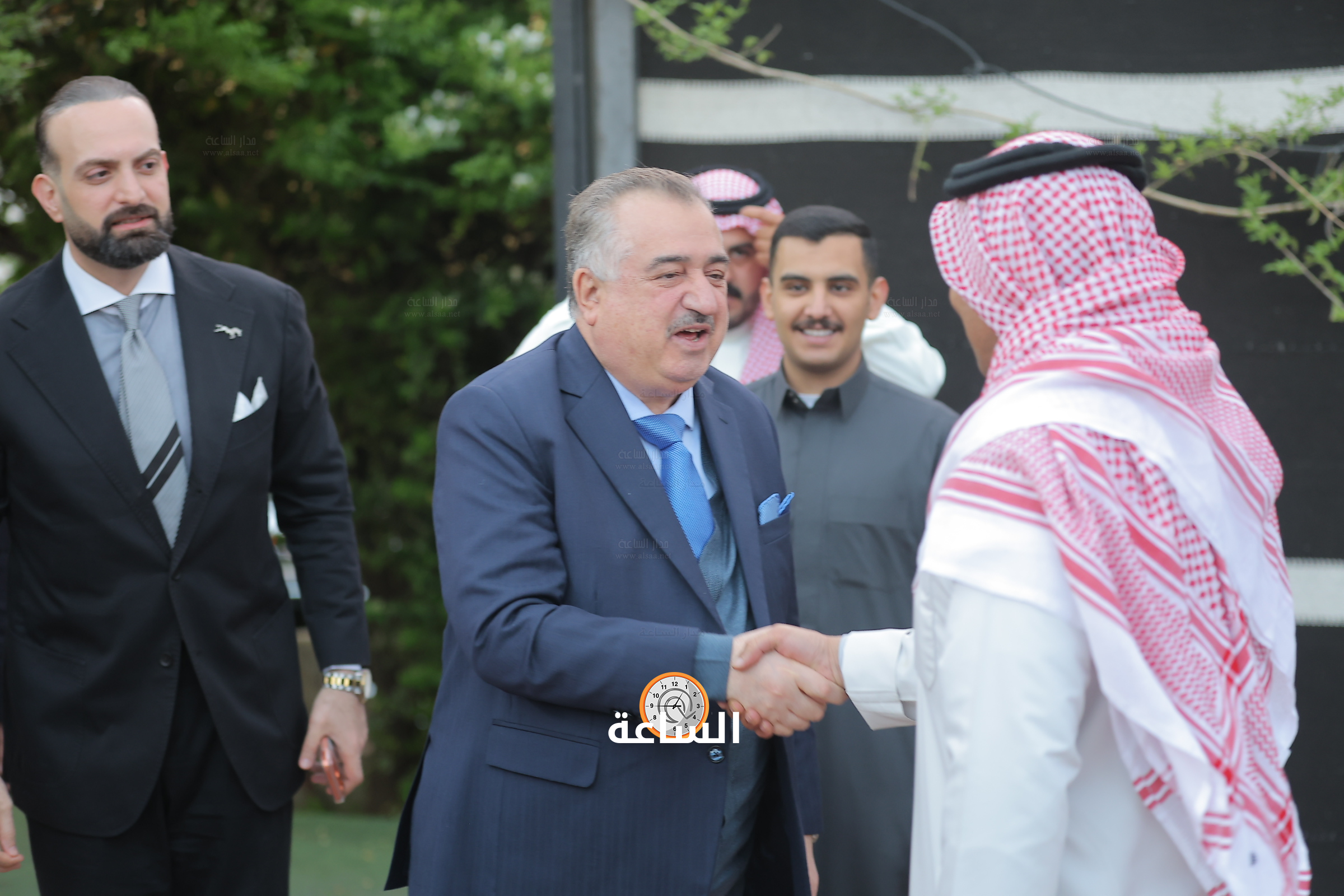 Madar Al-Saa Images 0.6360861983075682