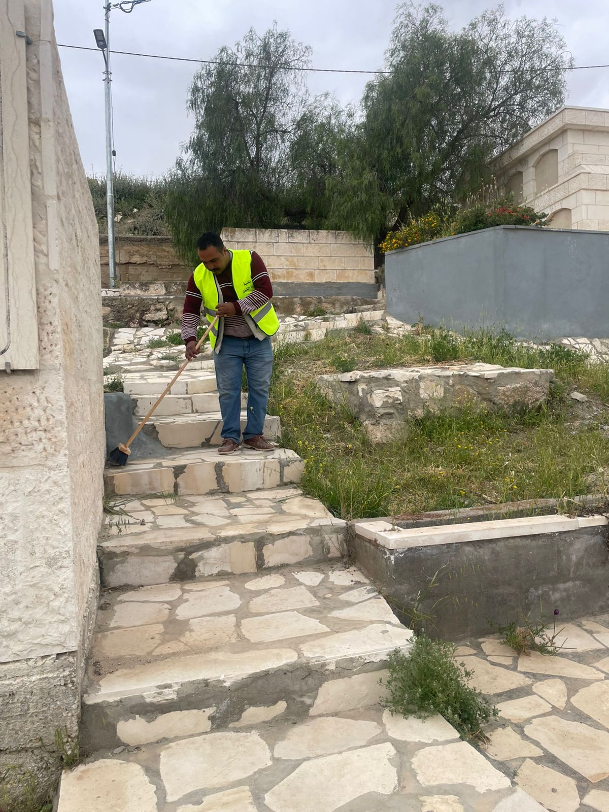 Madar Al-Saa Images 0.8089711326548844