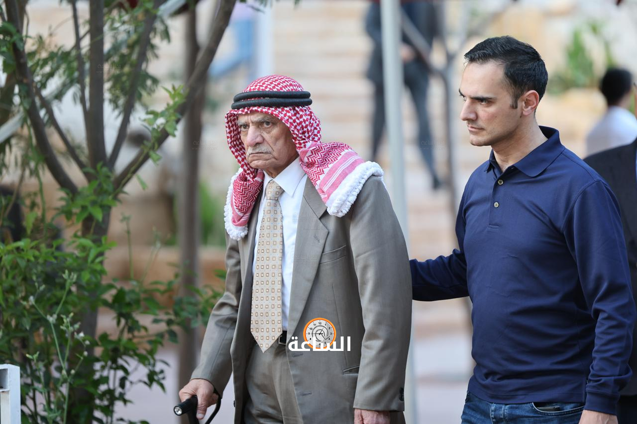 Madar Al-Saa Images 0.5937597553057291