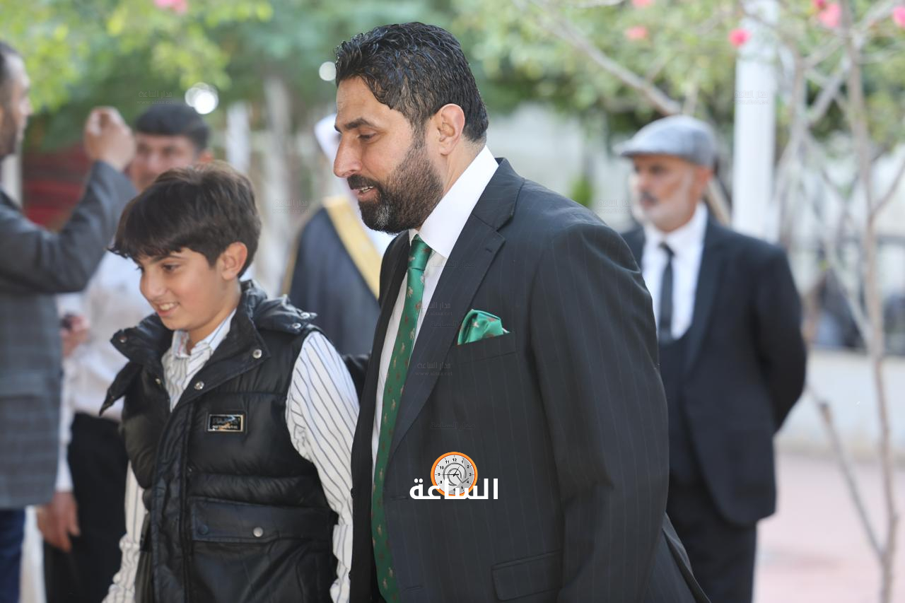 Madar Al-Saa Images 0.7069088870049718