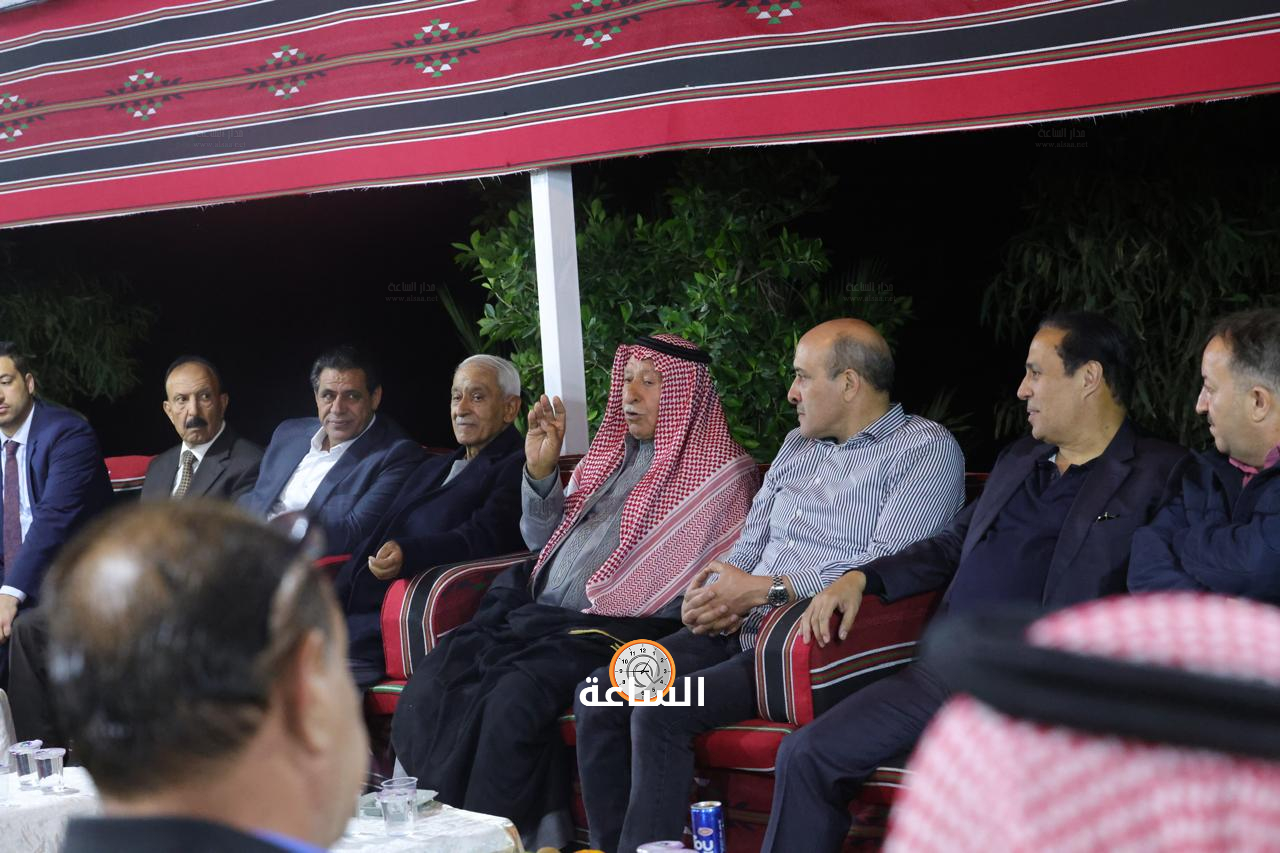 Madar Al-Saa Images 0.738339880842034