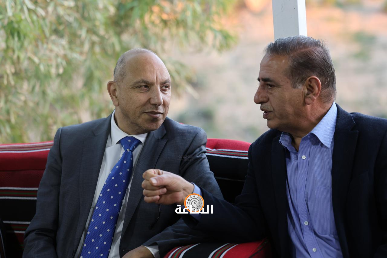 Madar Al-Saa Images 0.3159271957387293
