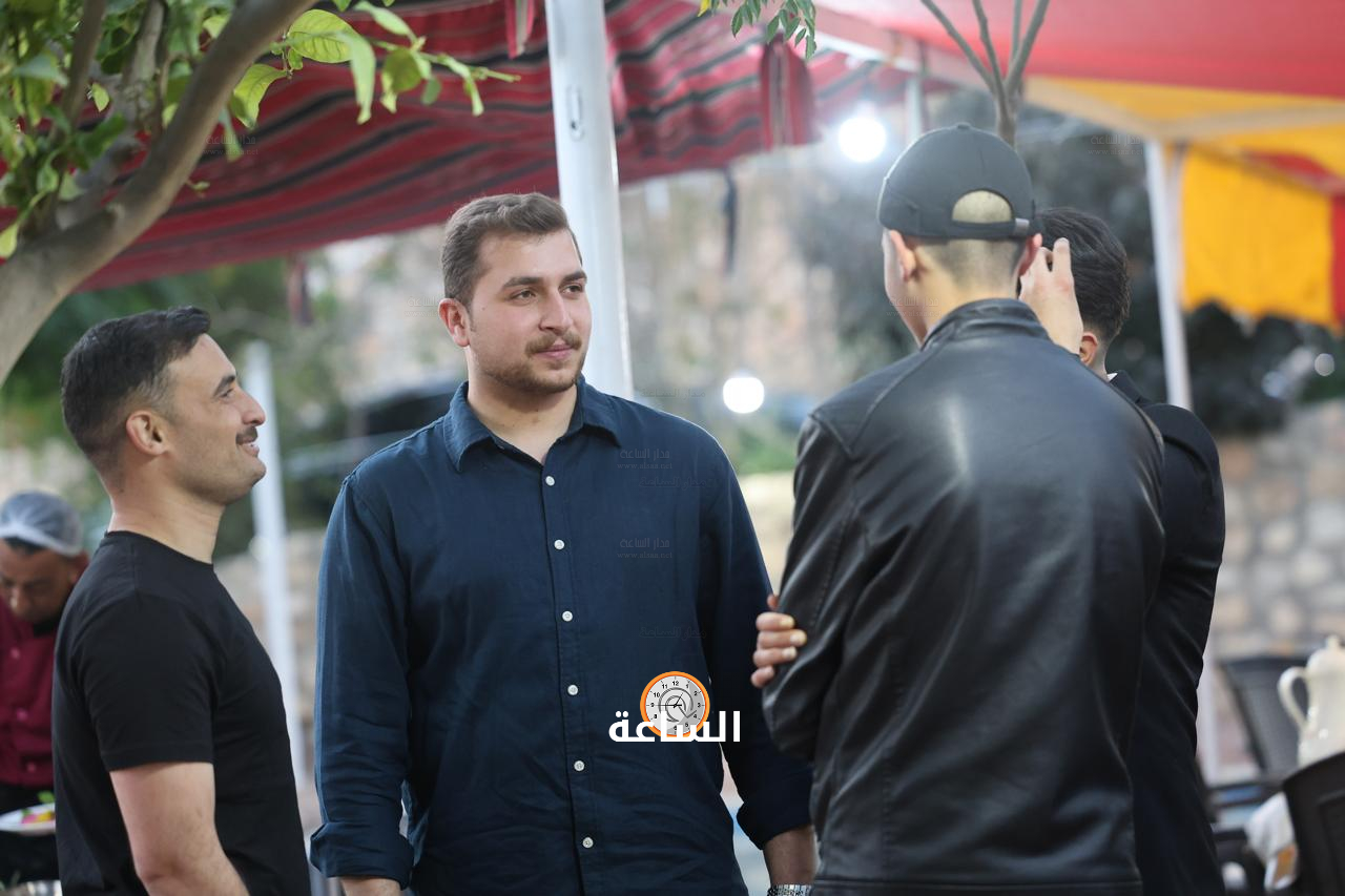Madar Al-Saa Images 0.7657985681704487