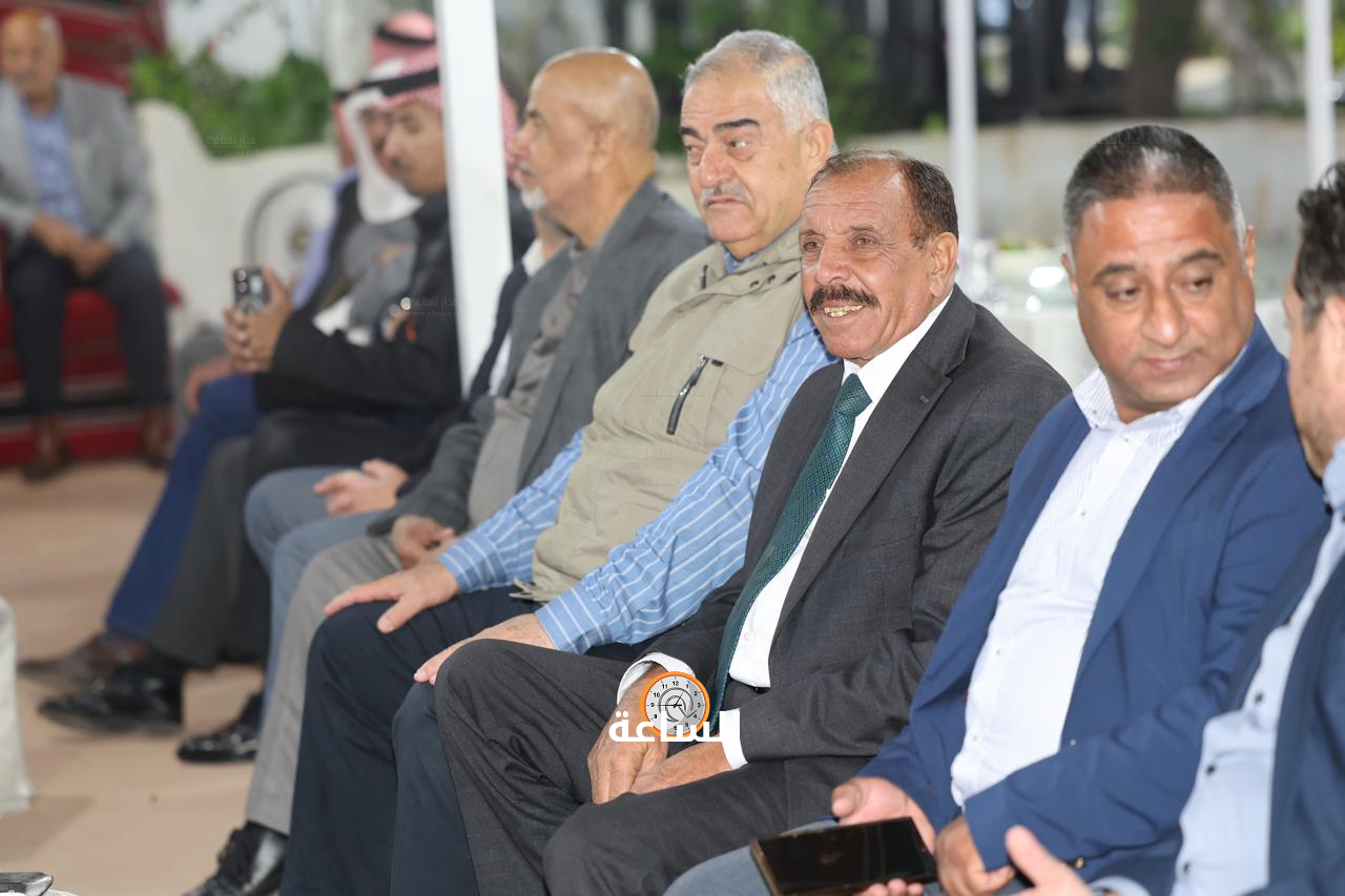 Madar Al-Saa Images 0.029009105082079212