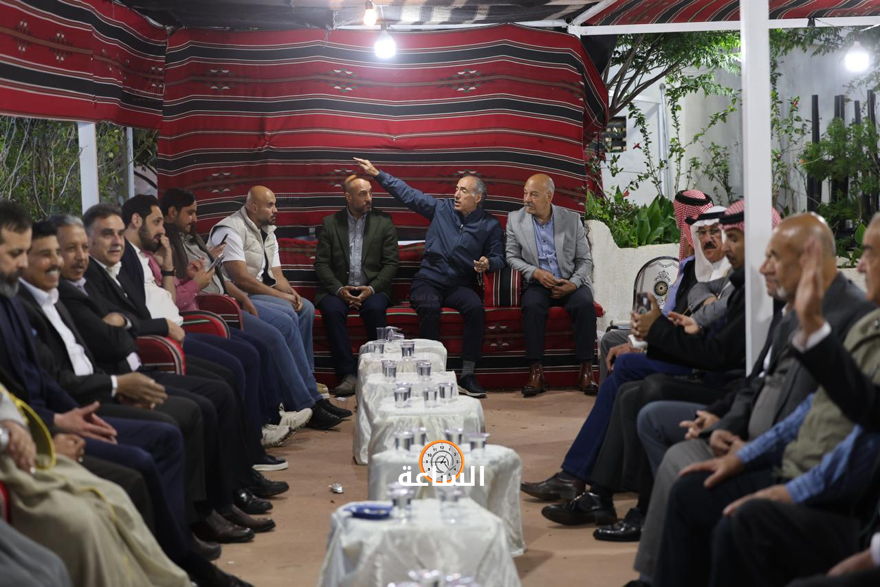 Madar Al-Saa Images 0.7927092542523461