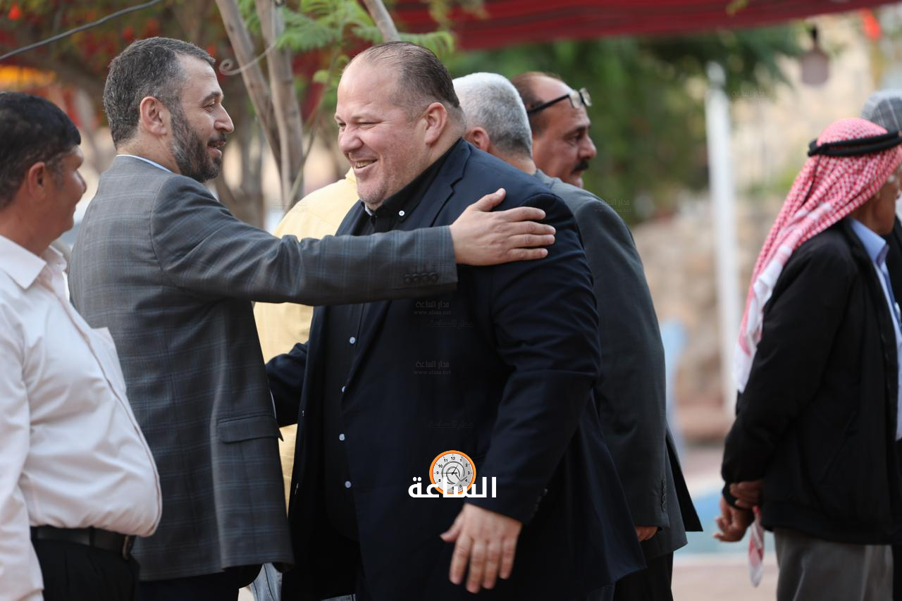Madar Al-Saa Images 0.7055688241468514