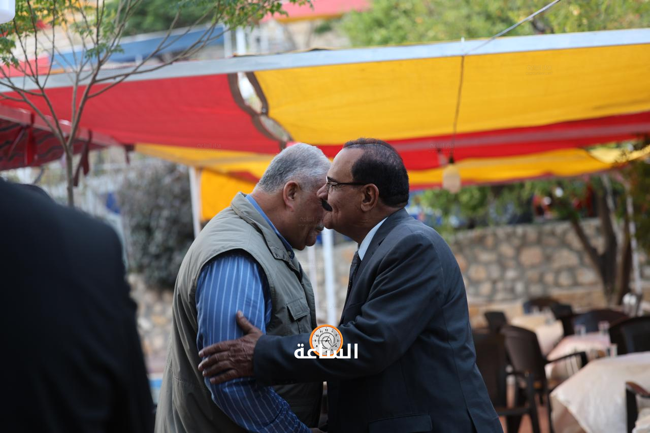 Madar Al-Saa Images 0.8342367221939764