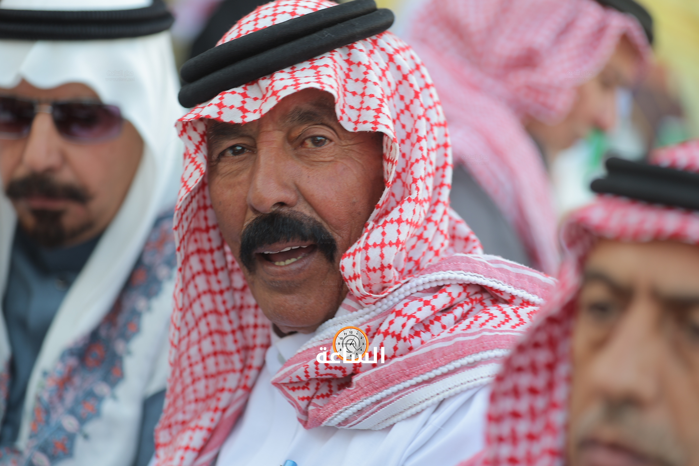 Madar Al-Saa Images 0.4170010333230617
