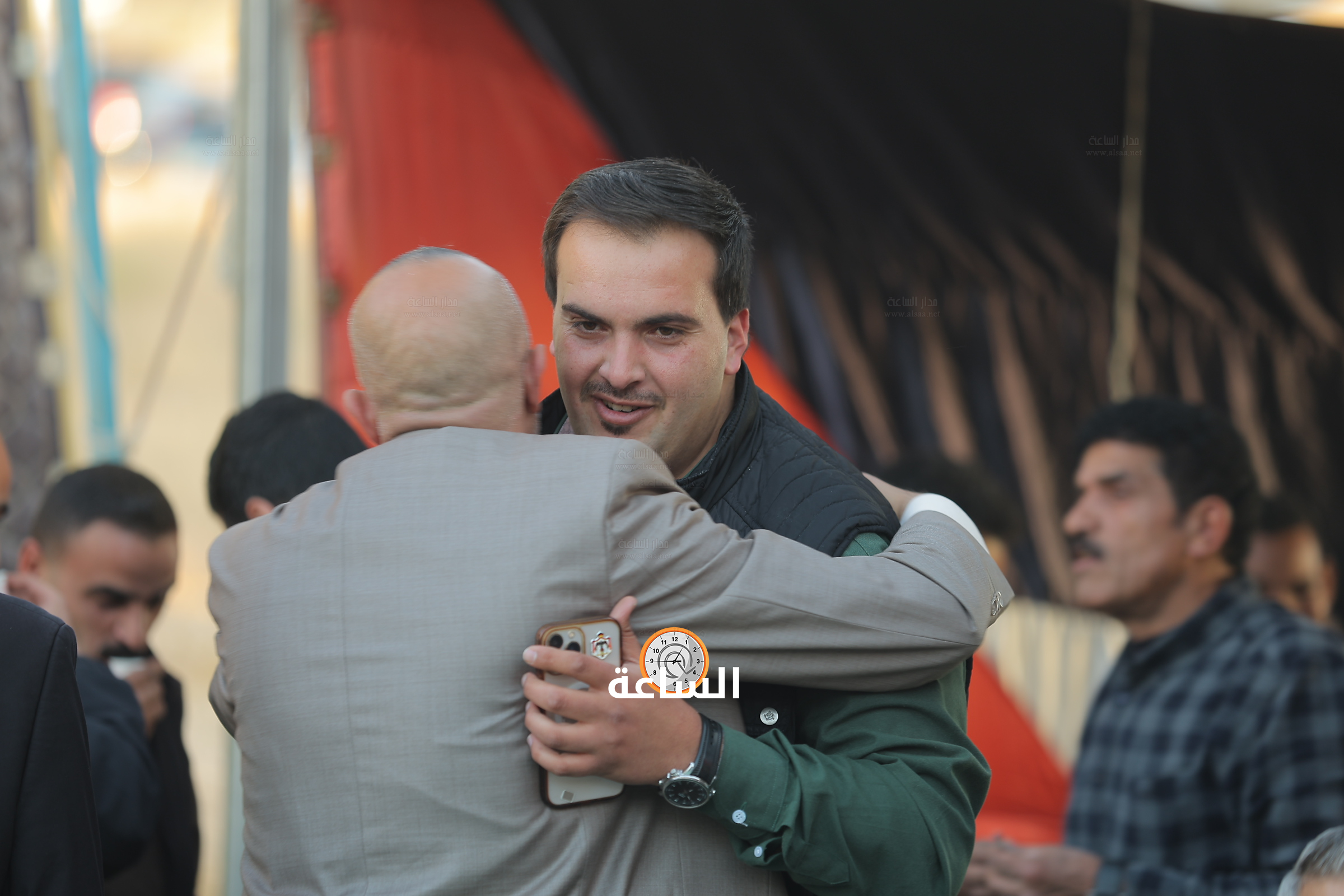 Madar Al-Saa Images 0.38458989645438224