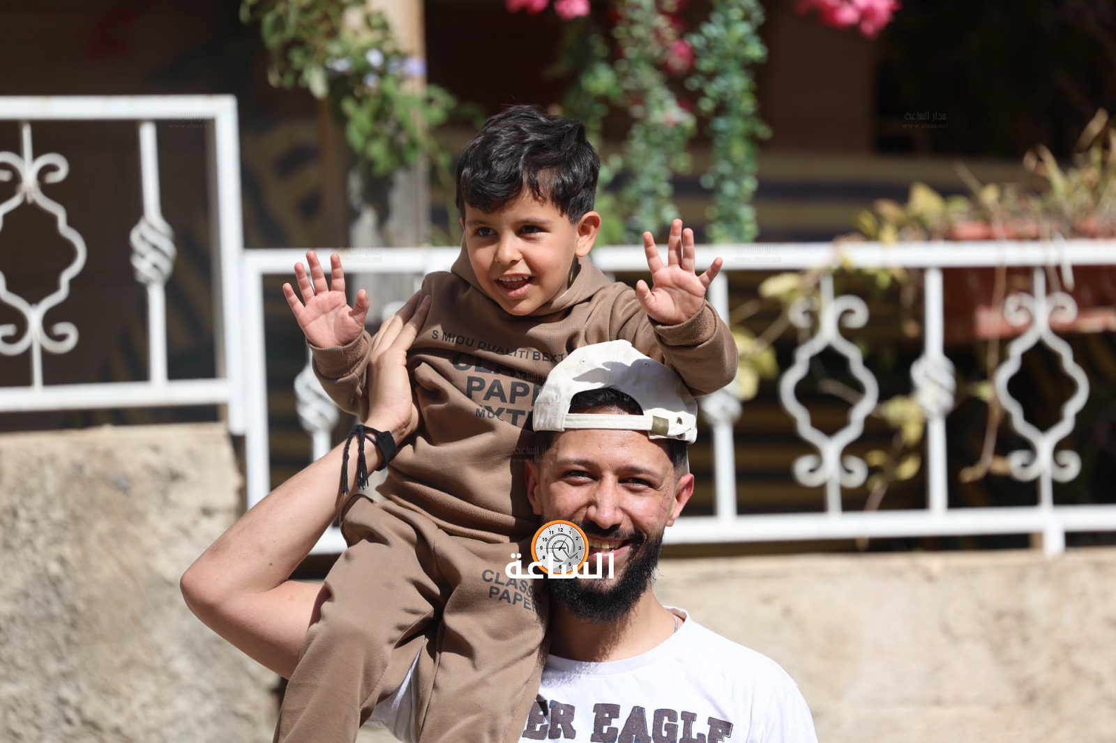 Madar Al-Saa Images 0.41071295786045803