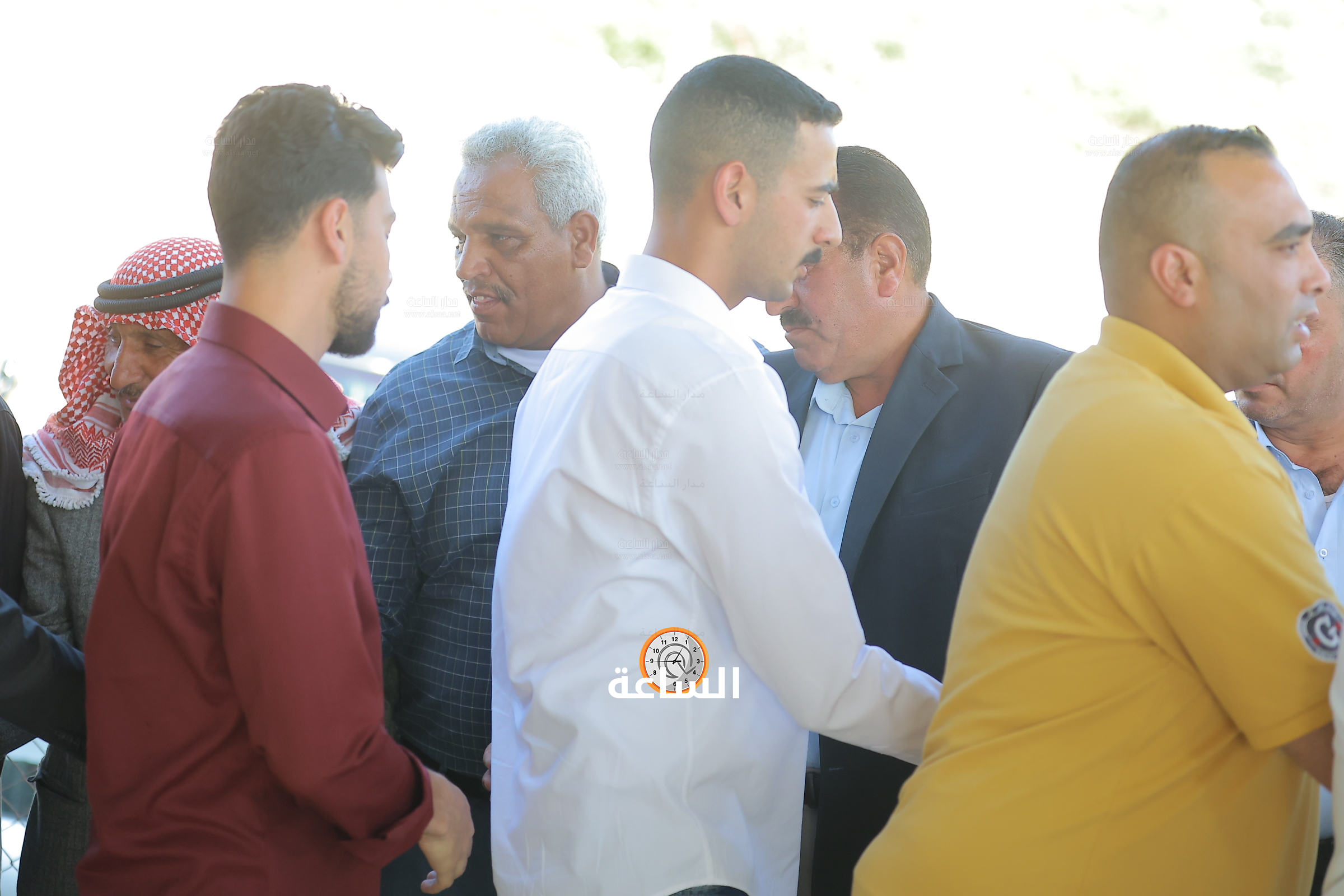 Madar Al-Saa Images 0.3753110557624192