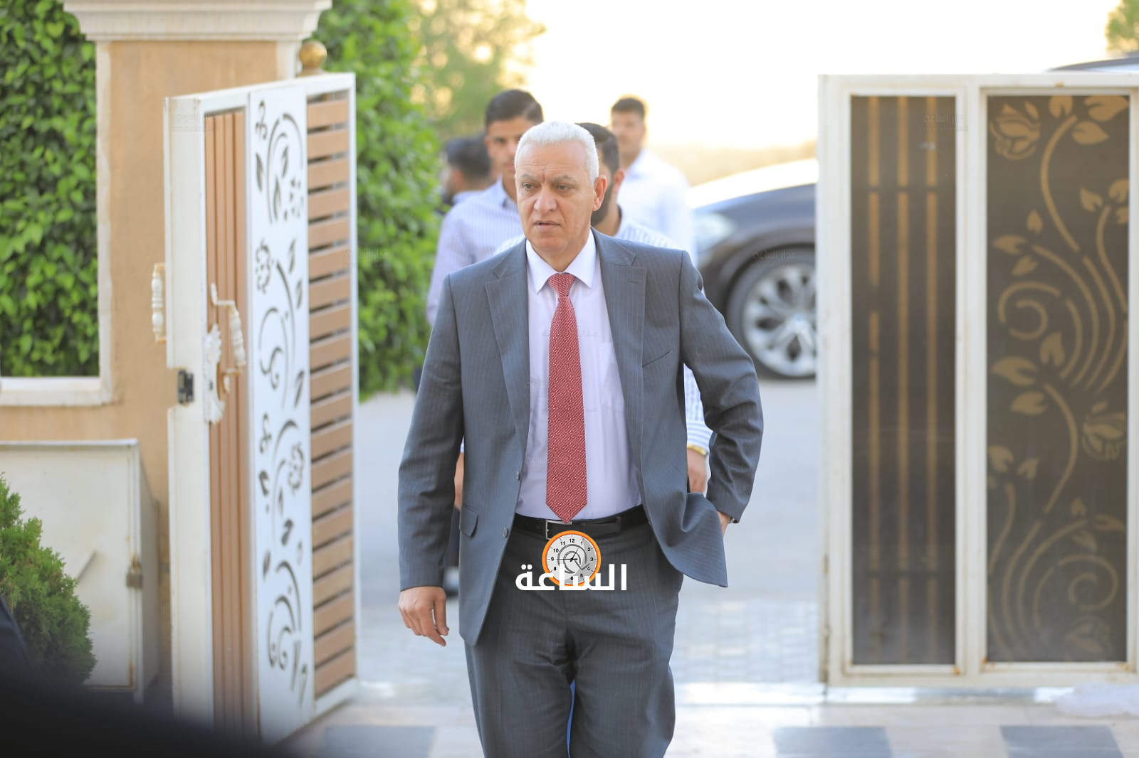 Madar Al-Saa Images 0.48060359894091254
