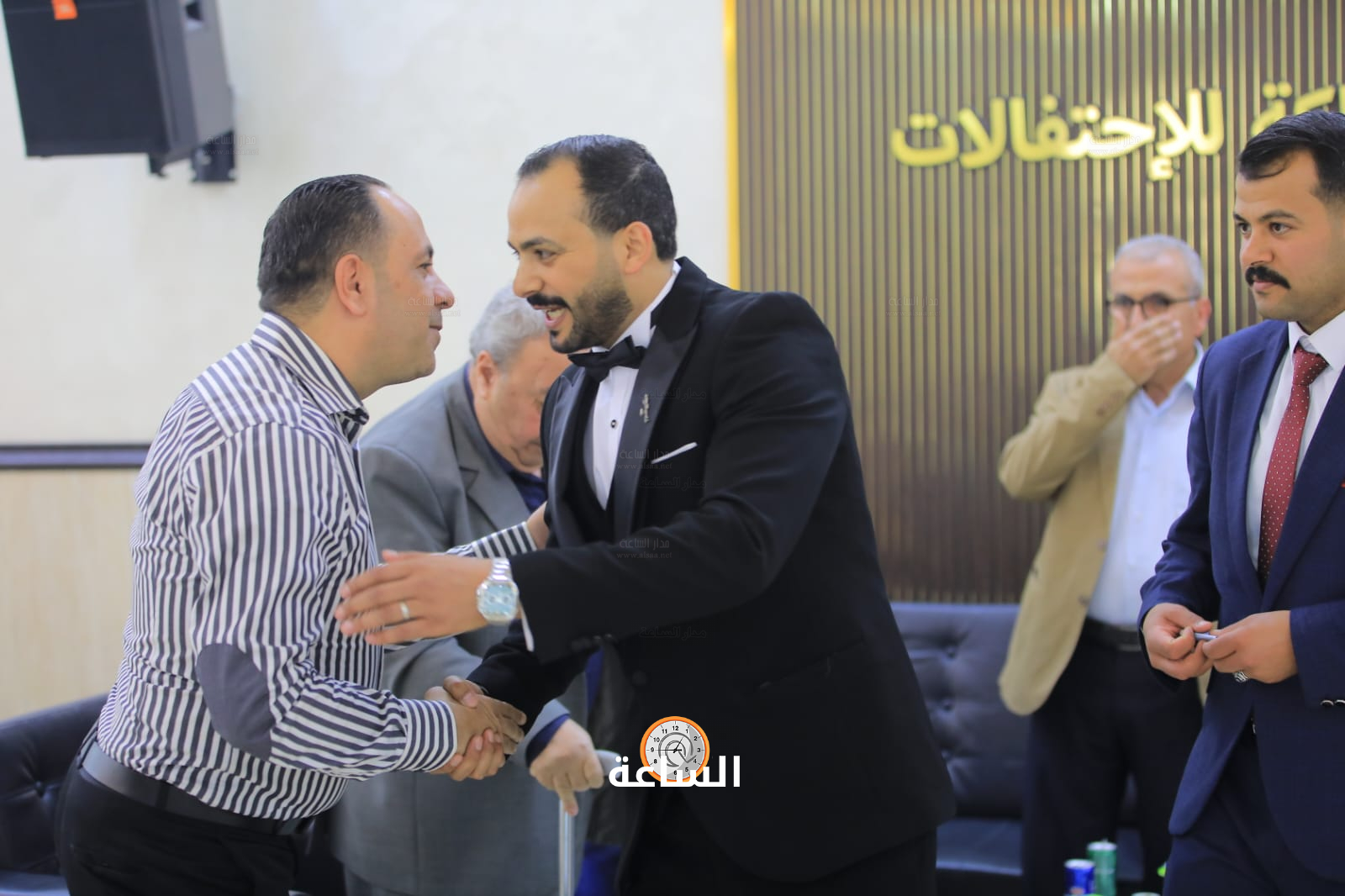 Madar Al-Saa Images 0.46346337120594727