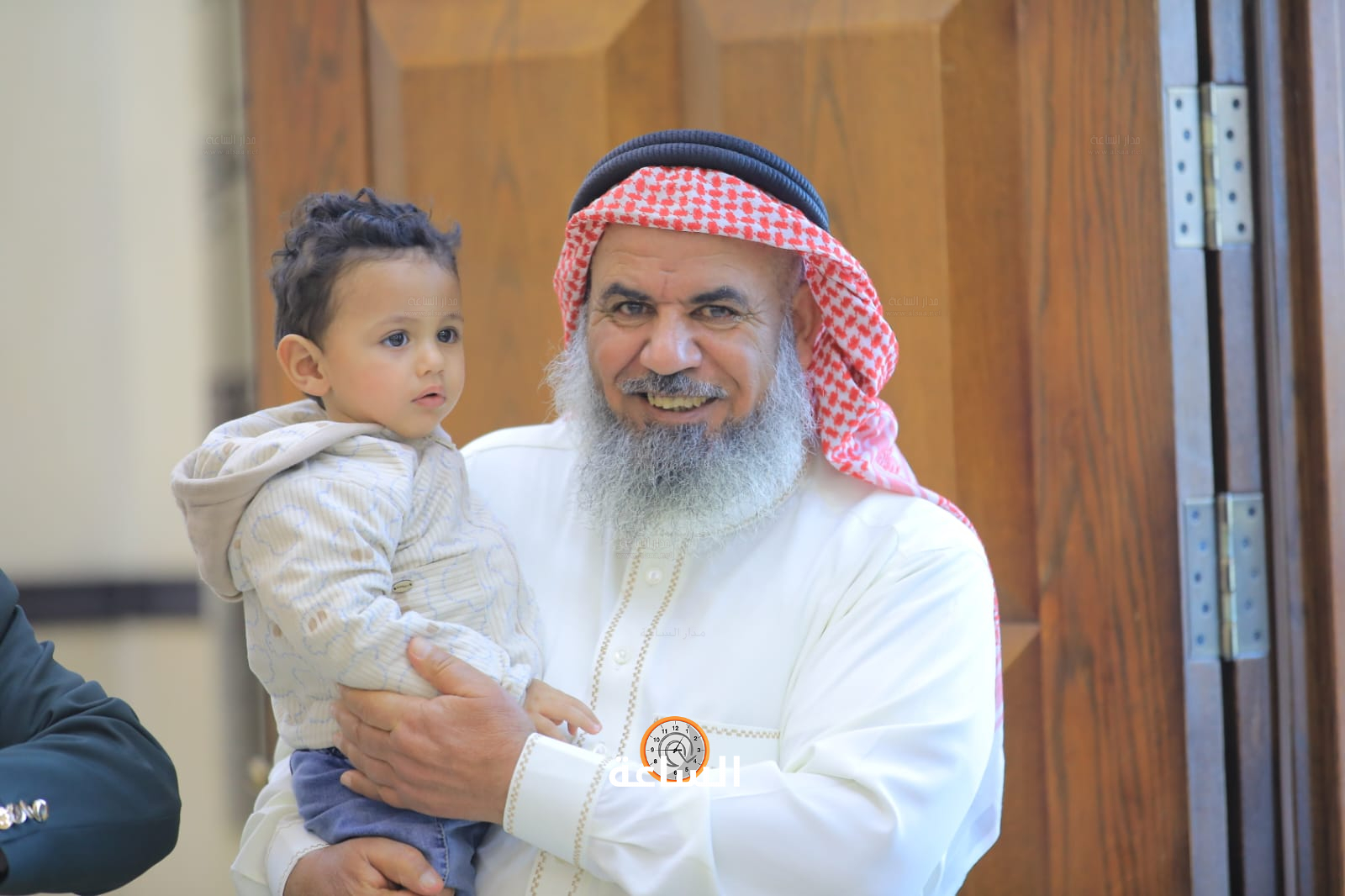 Madar Al-Saa Images 0.9702462093141138