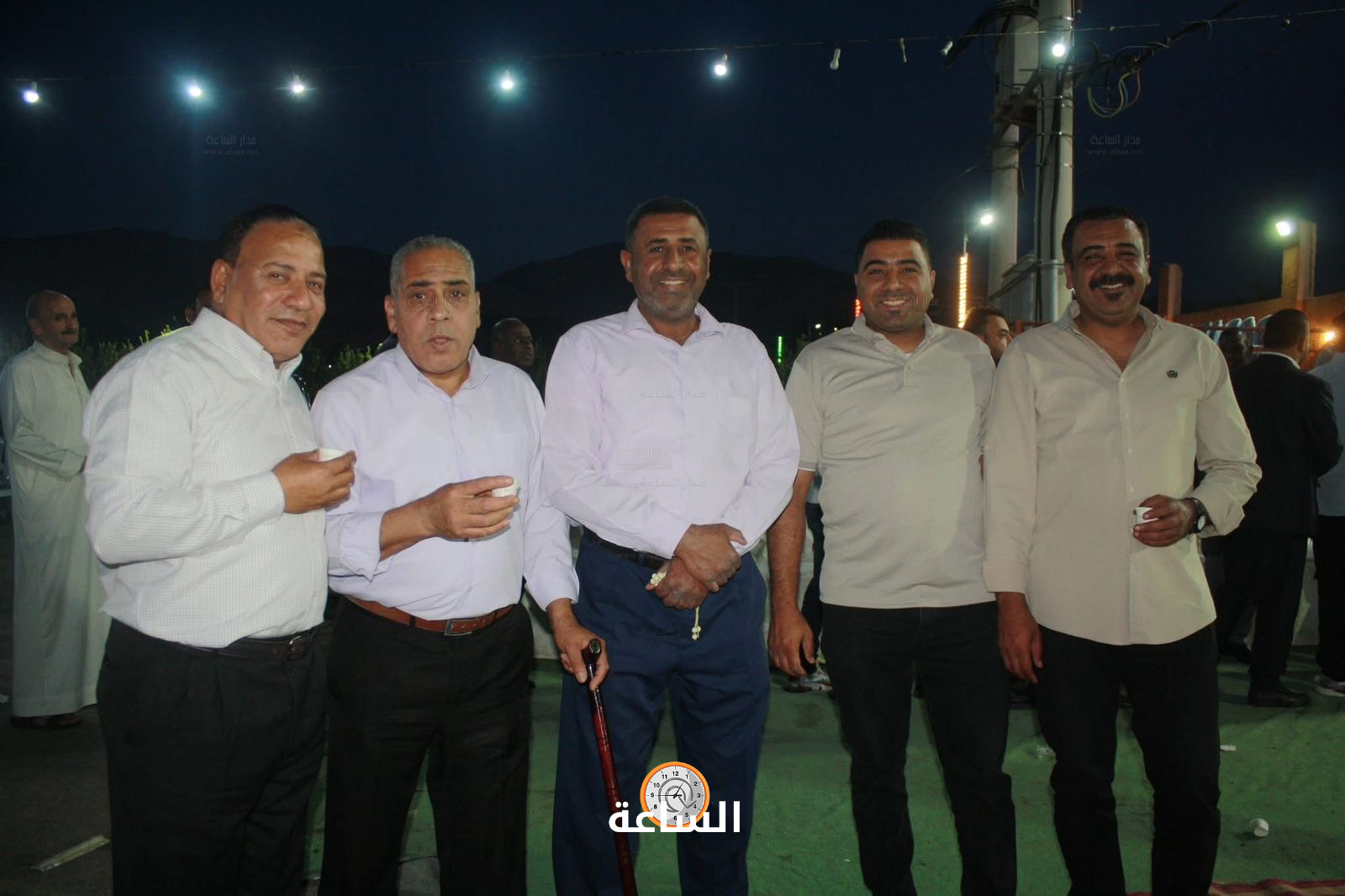 Madar Al-Saa Images 0.42059945658210207