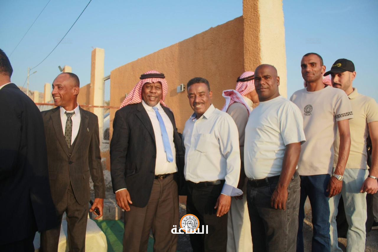 Madar Al-Saa Images 0.8736413617659116