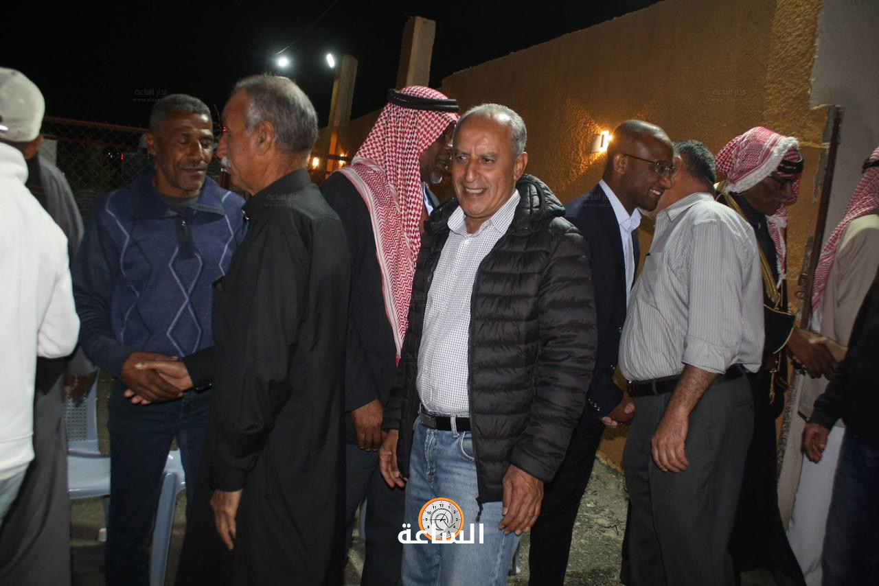 Madar Al-Saa Images 0.7417046578970626