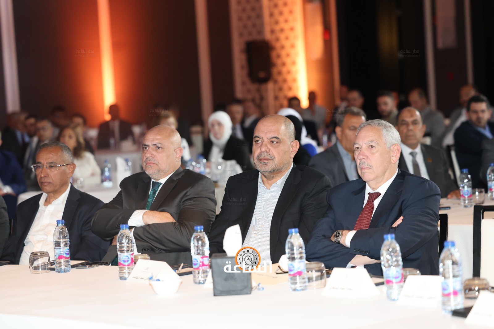Madar Al-Saa Images 0.7119148582112875