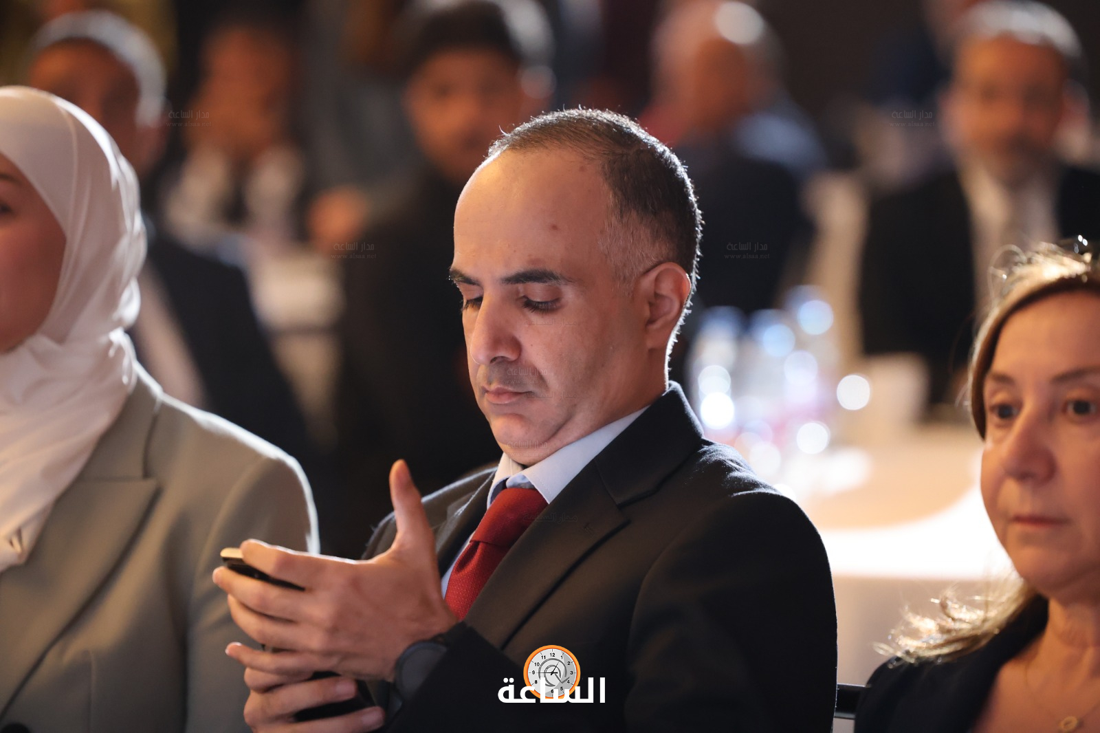 Madar Al-Saa Images 0.8331918013926063