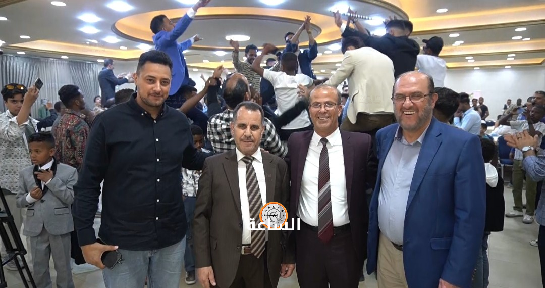 Madar Al-Saa Images 0.7427686204126537