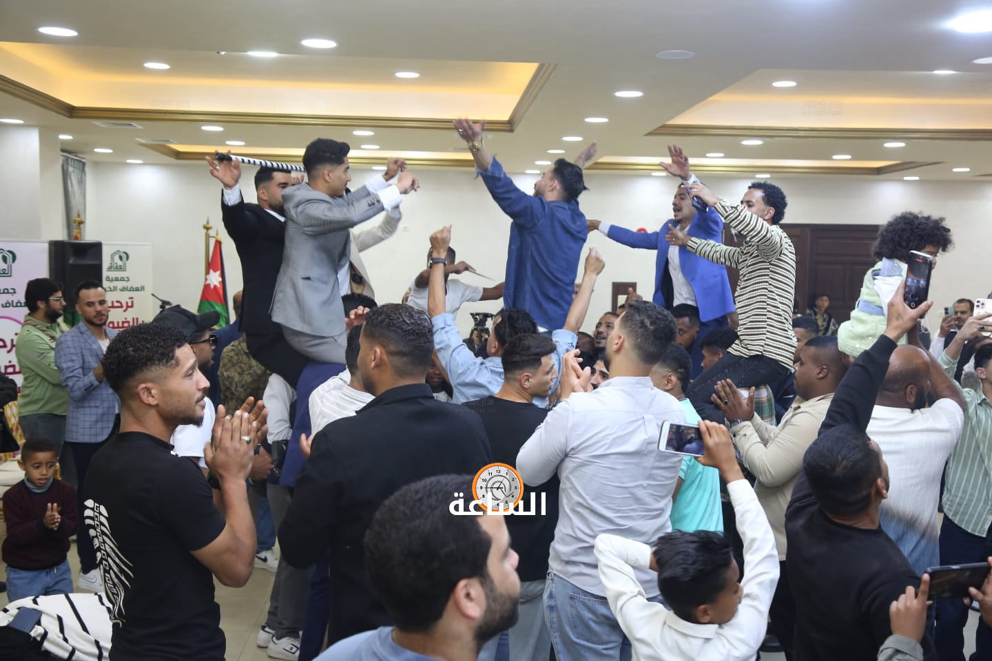 Madar Al-Saa Images 0.8971907352620855