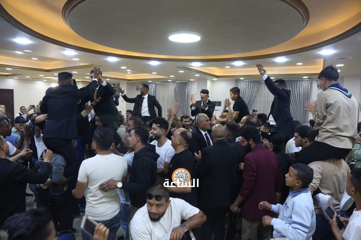 Madar Al-Saa Images 0.053180133398127105