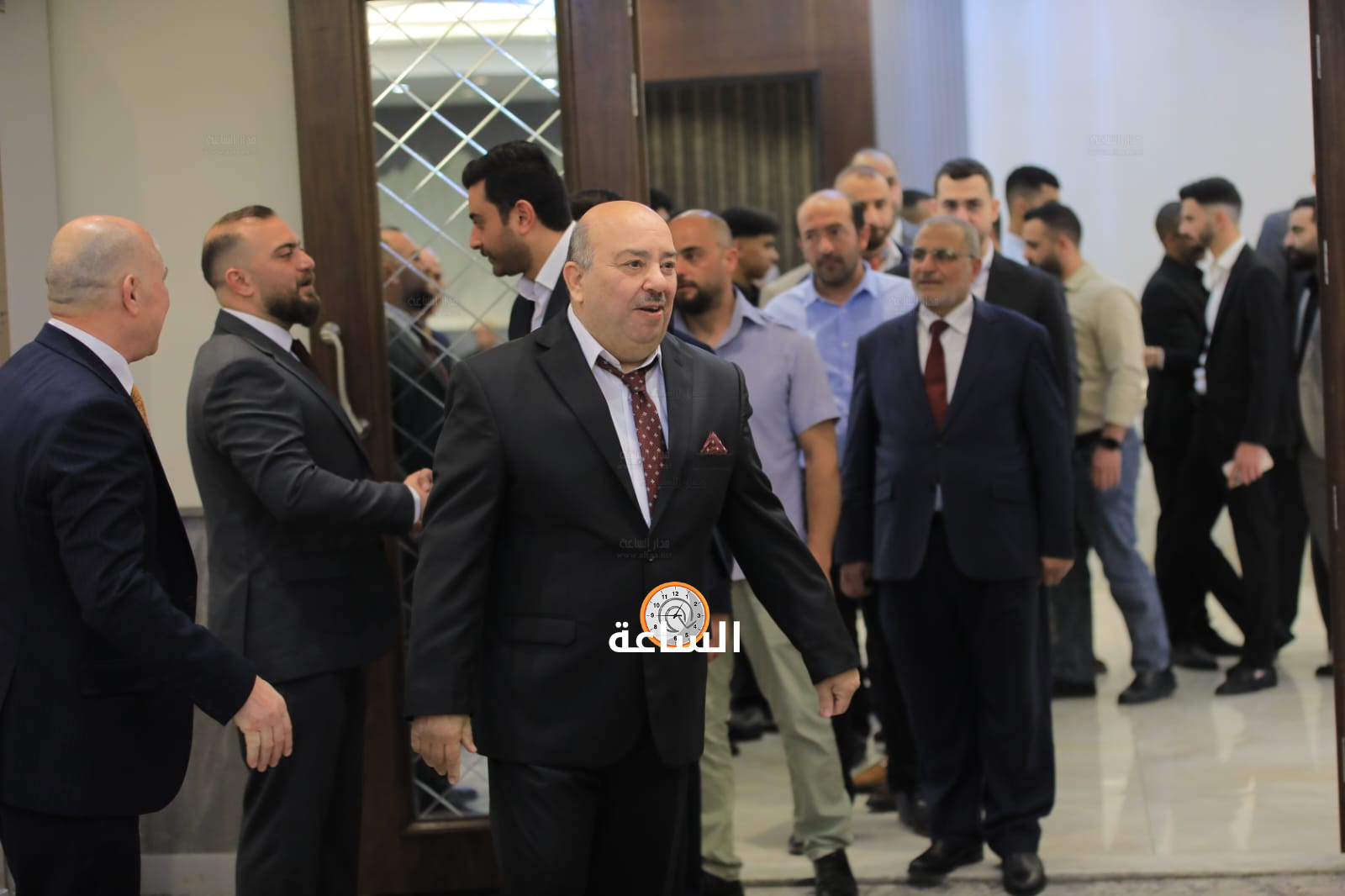 Madar Al-Saa Images 0.1977886050634956
