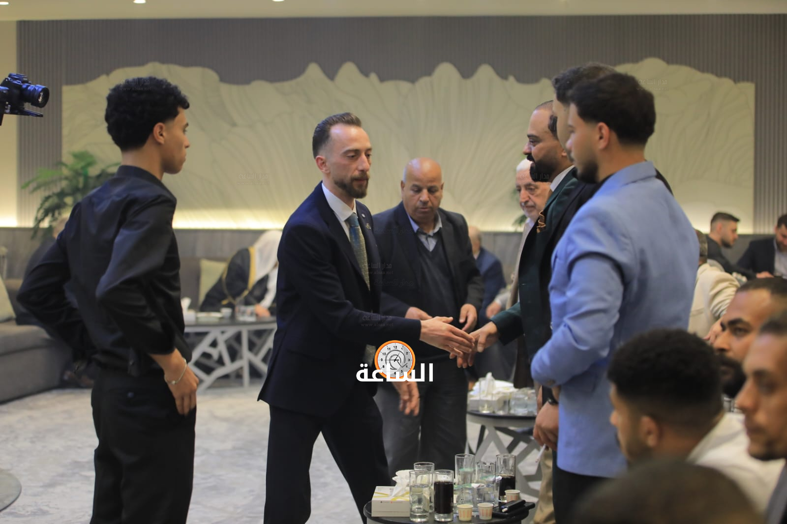 Madar Al-Saa Images 0.33167119063406425