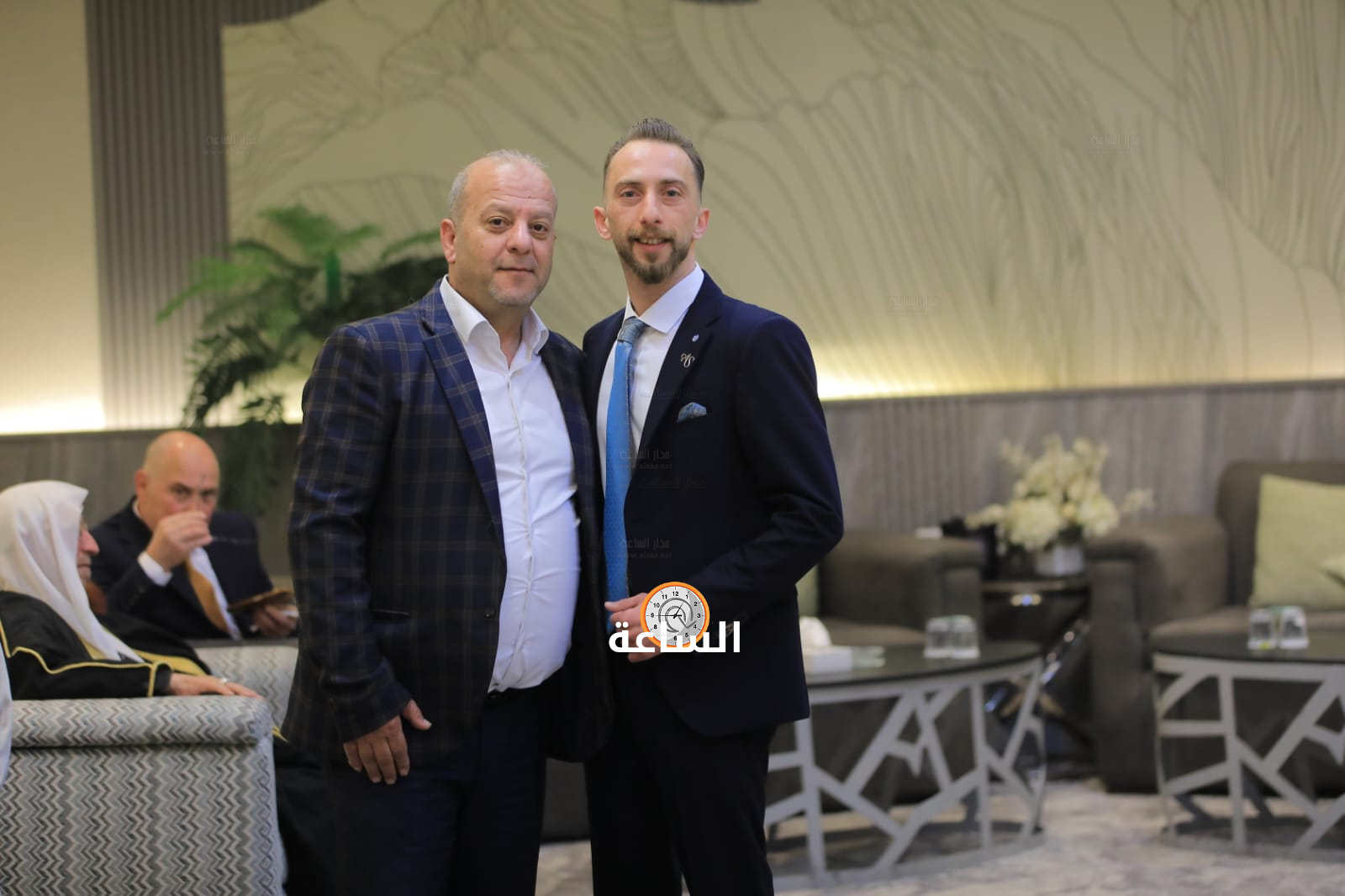 Madar Al-Saa Images 0.3516055592234101