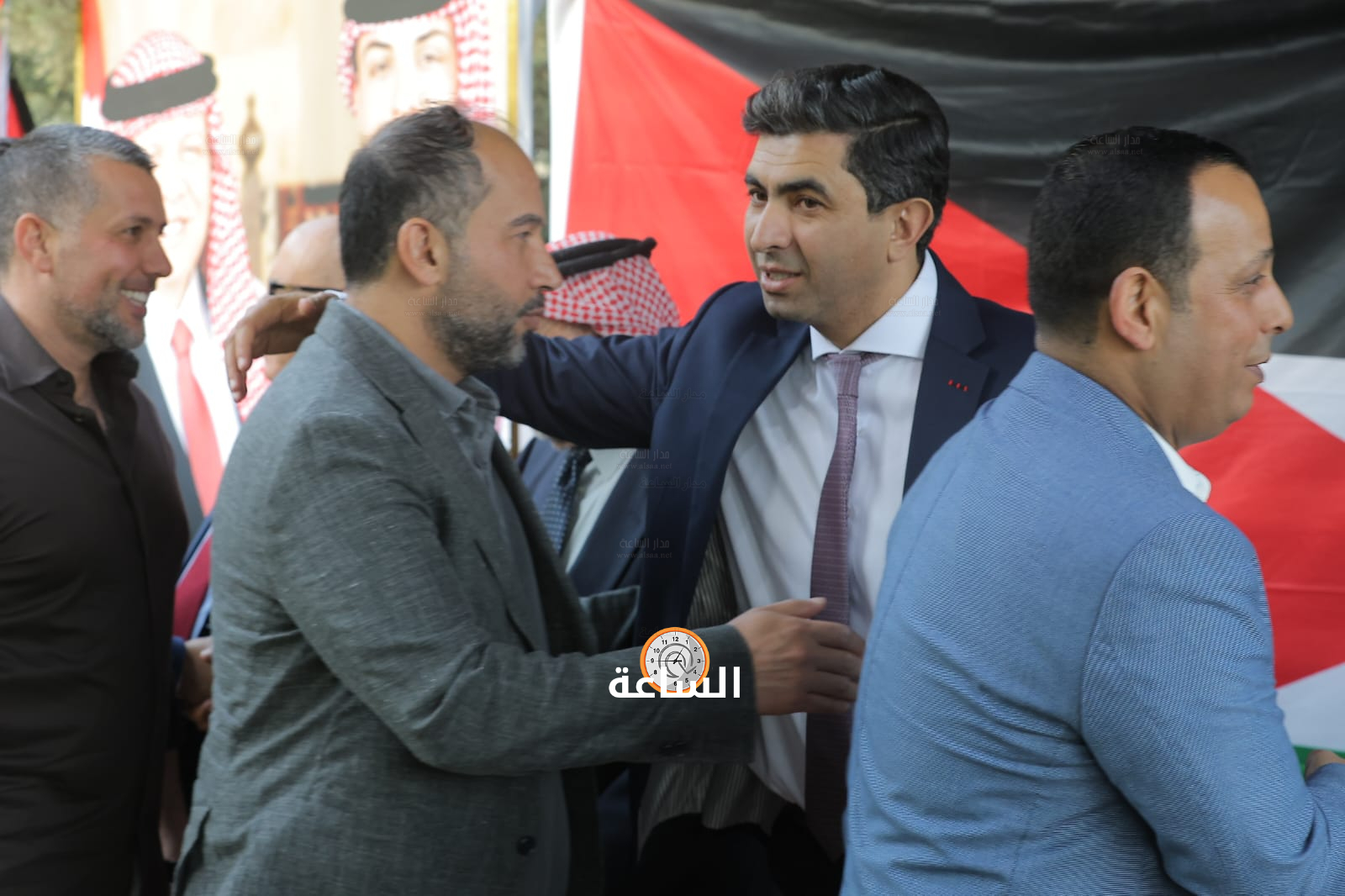 Madar Al-Saa Images 0.24448626263831585