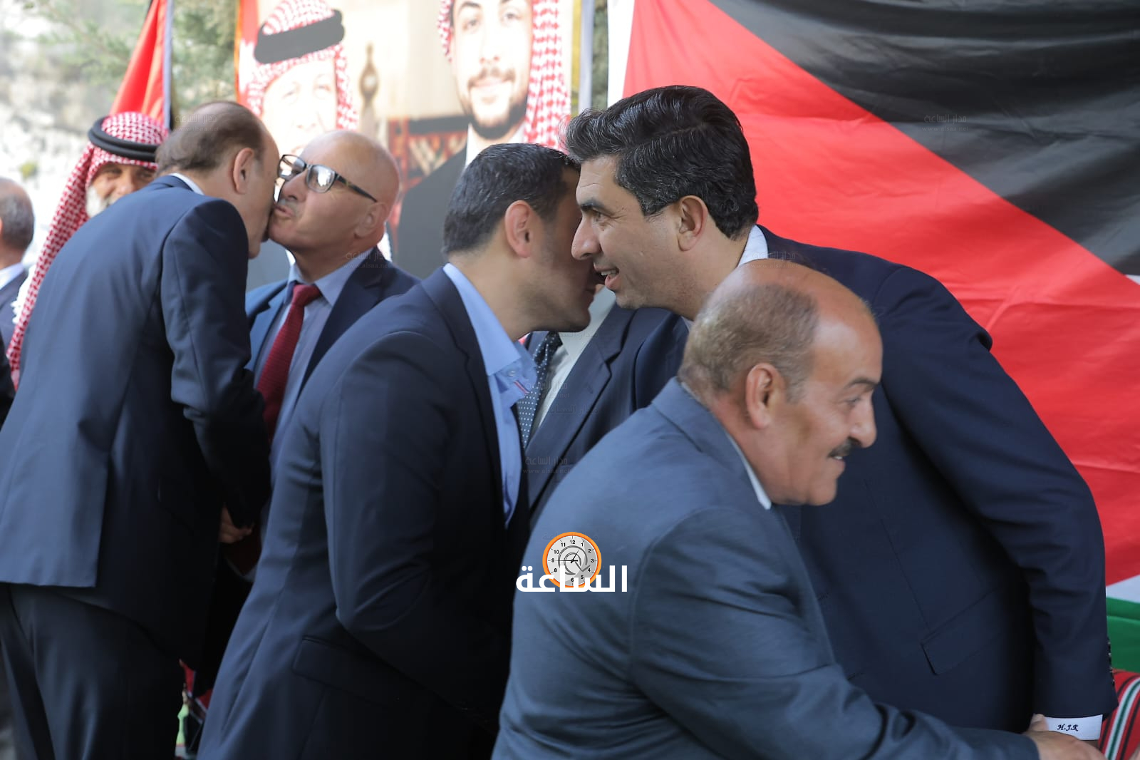 Madar Al-Saa Images 0.4299724818305489