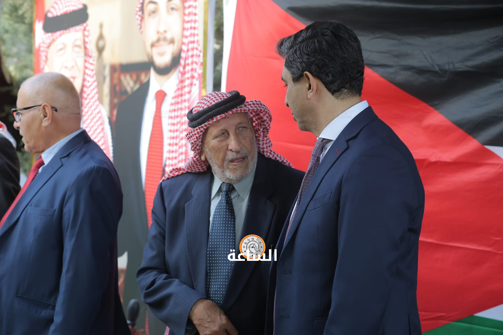 Madar Al-Saa Images 0.9806261799452338