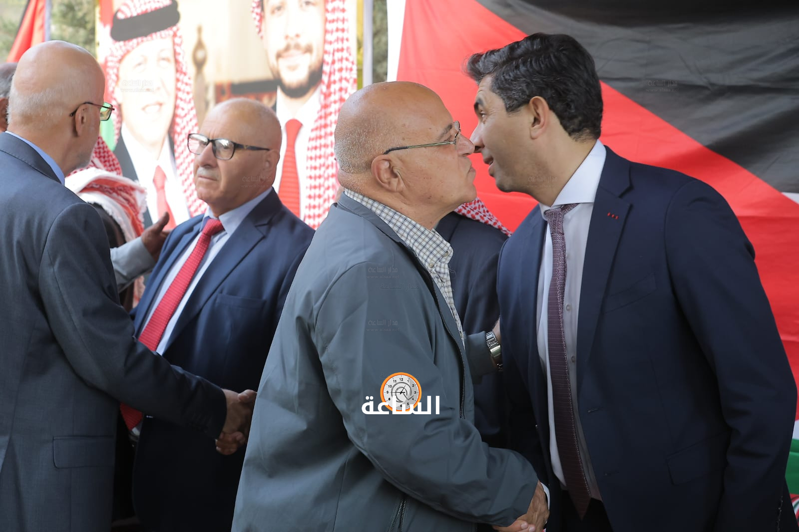 Madar Al-Saa Images 0.5827165902308634