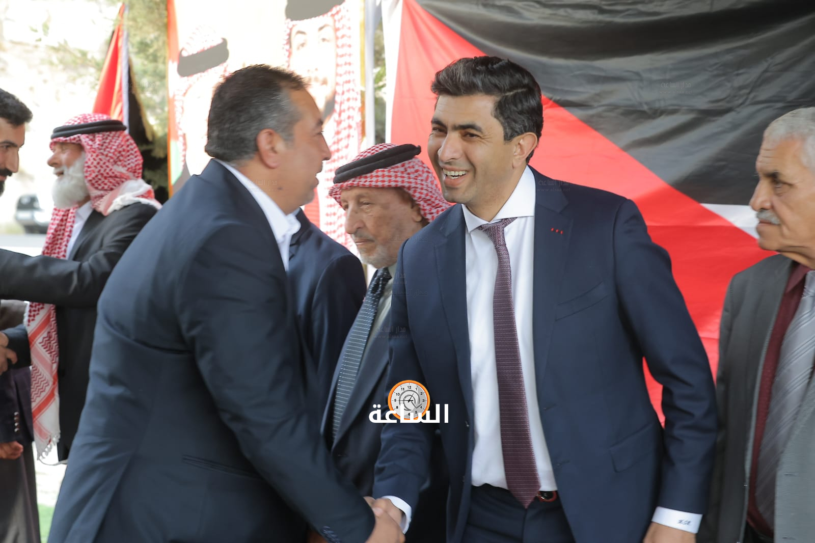 Madar Al-Saa Images 0.18797576551949047
