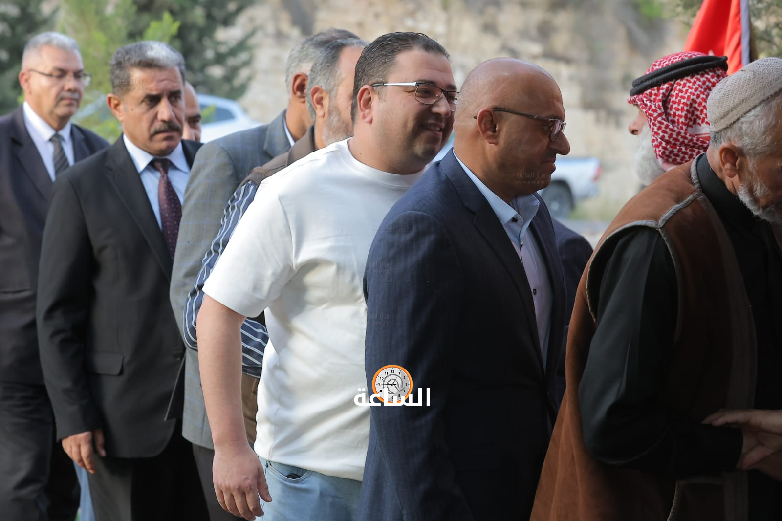 Madar Al-Saa Images 0.83502609398301